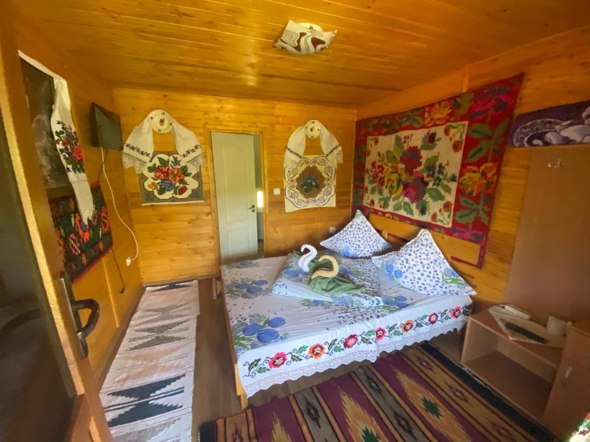 Floare De Maramures 2 Sighetu Marmaţiei Exterior foto